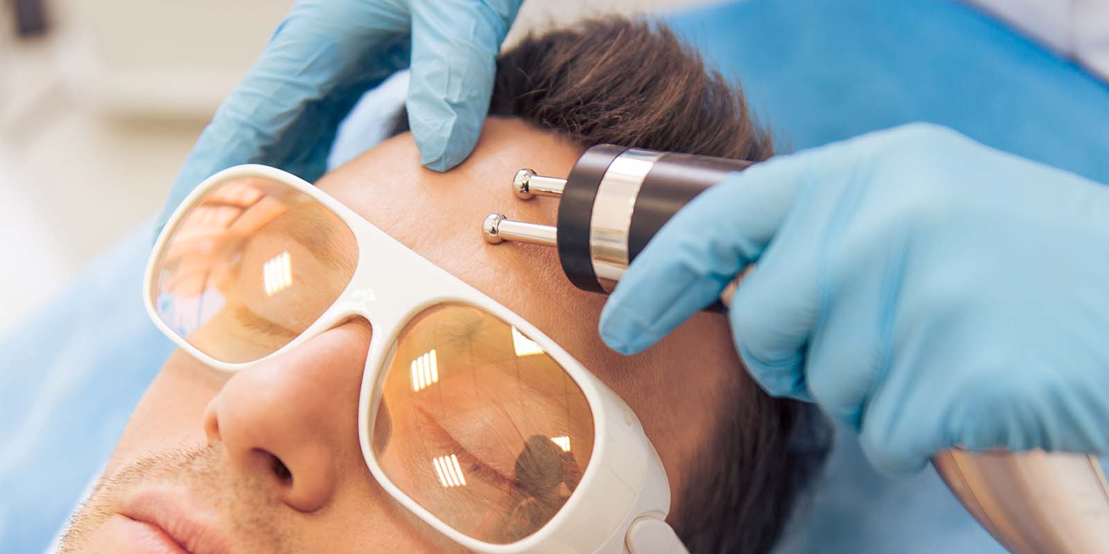 A patient with protection glasses having a french lift.