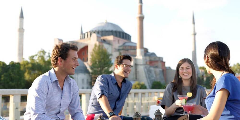 Dental tourists in Turkey